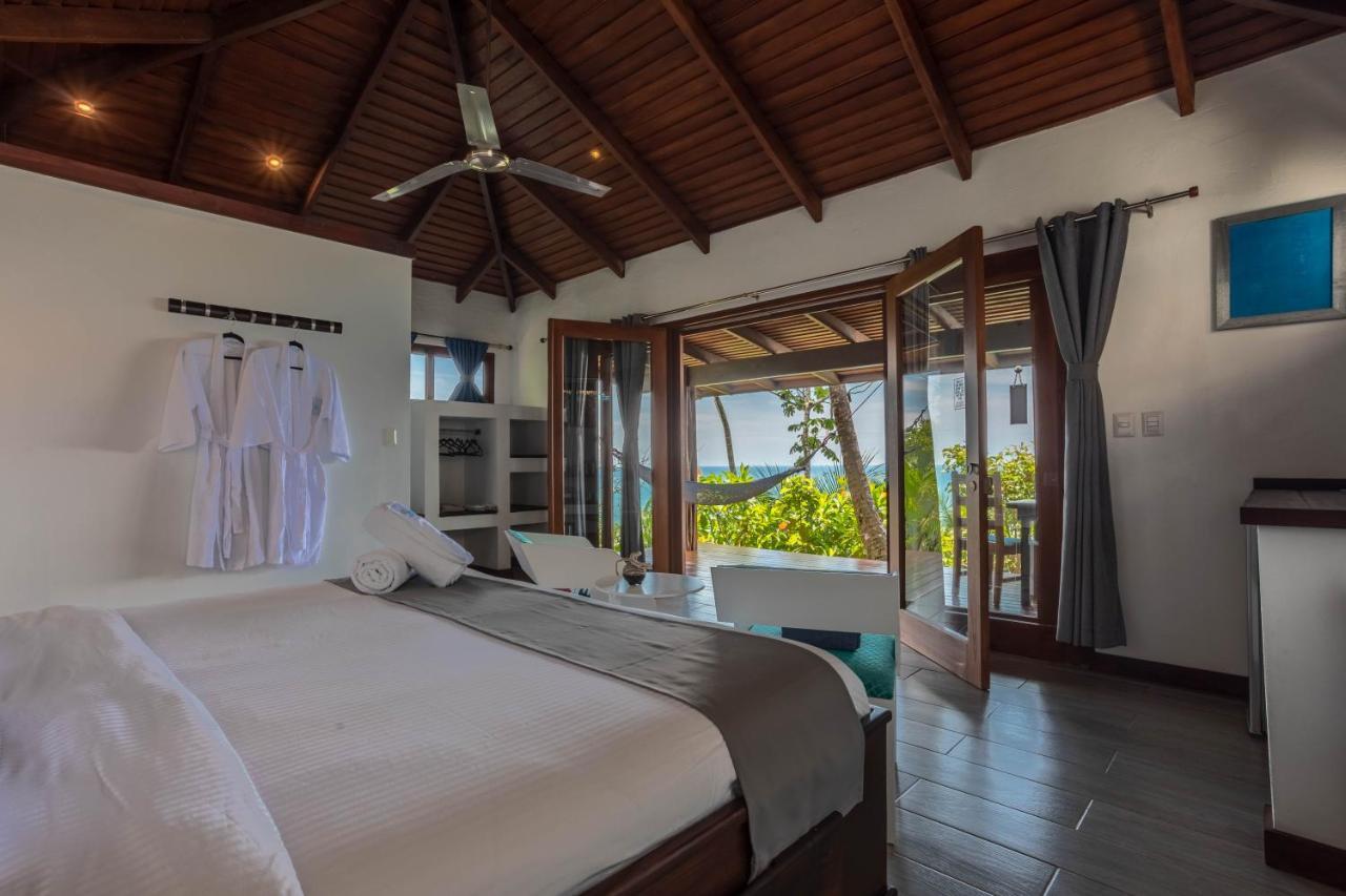 The Tranquilo Lodge, Adult Only, All Meals Included Дрейк Екстер'єр фото